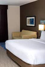 Hotel Holiday Inn Paducah Riverfront photo 1