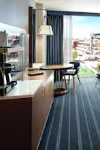 Hotel Omni Hotel at The Battery Atlanta photo 2
