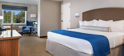 Water's Edge Resort and Spa
