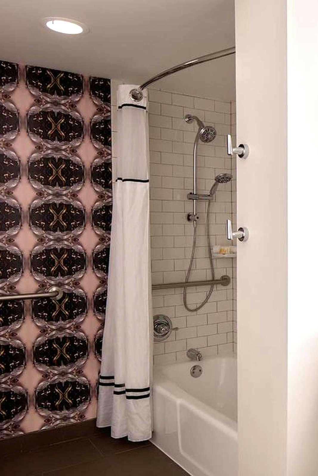 Hotel Chateau LeMoyne - French Quarter, A Holiday Inn Hotel photo 5