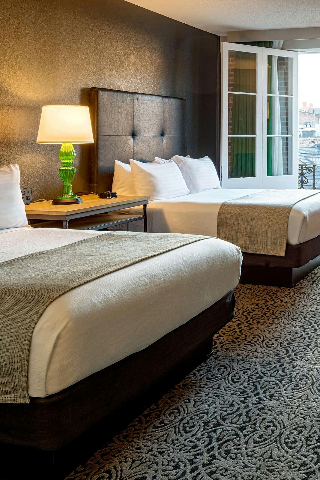 Hotel Chateau LeMoyne - French Quarter, A Holiday Inn Hotel photo 2