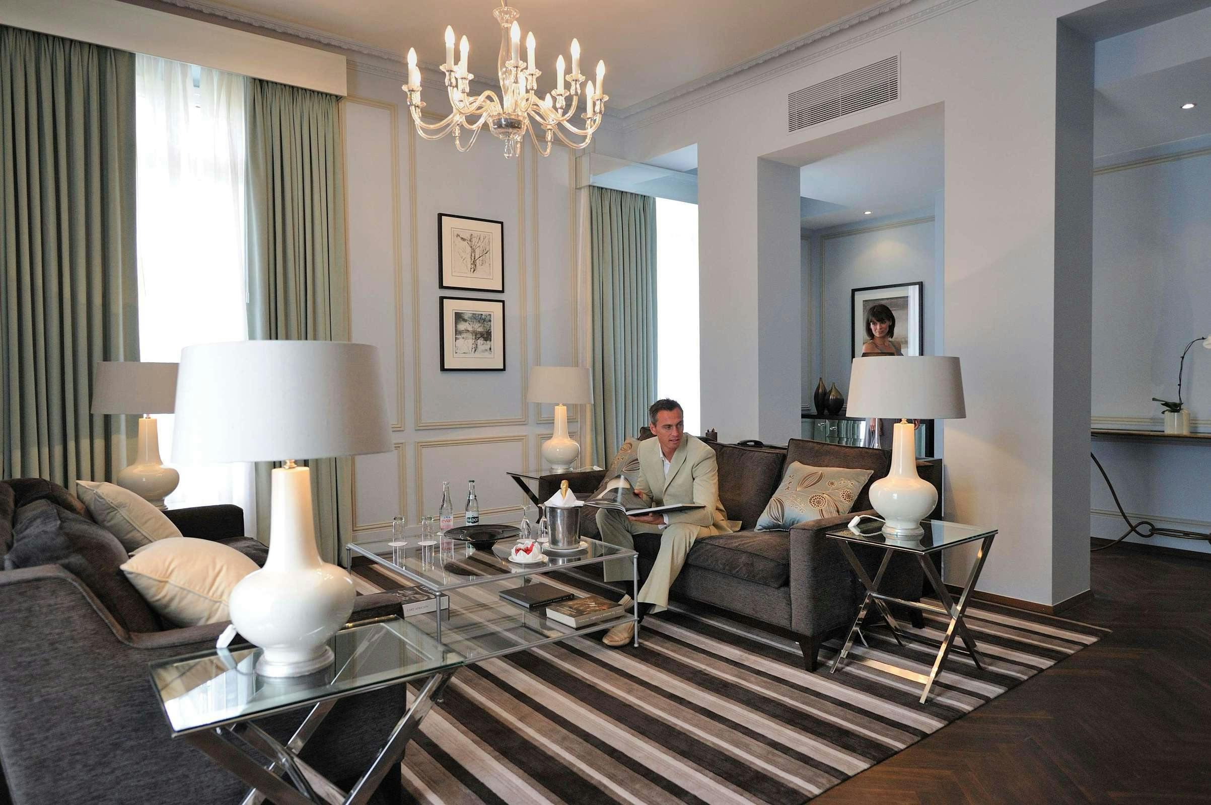 Hotel Waldorf Astoria Versailles Trianon Palace photo 4