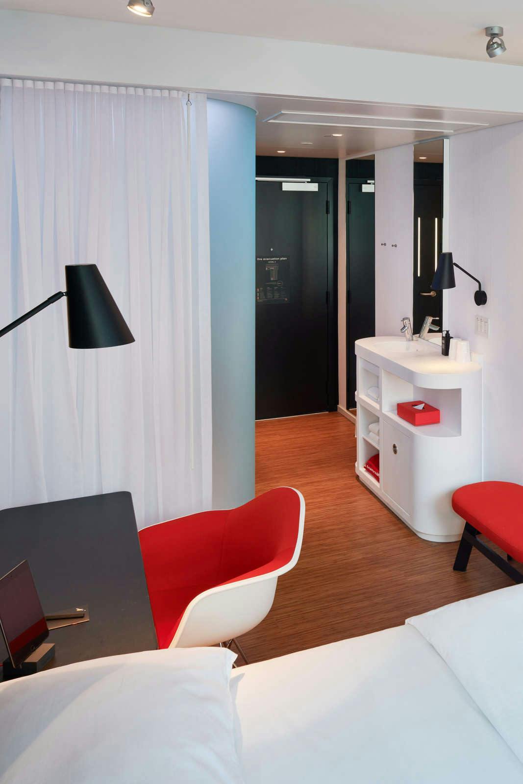 Hotel citizenM Washington DC NOMA photo 2