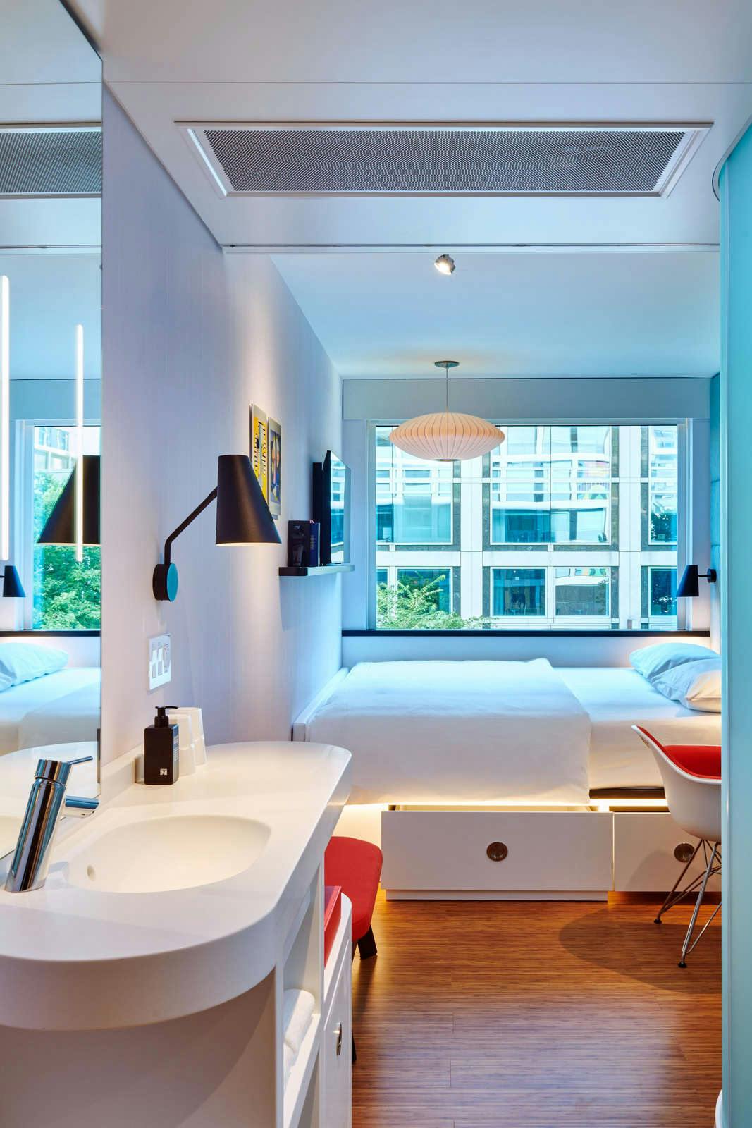 Hotel citizenM Washington DC NOMA photo 1