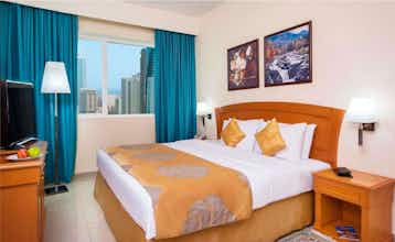 Hotel Golden Tulip Sharjah photo 1