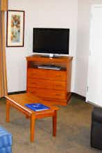 Hotel Candlewood Suites Kenosha, an IHG Hotel photo 3