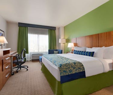 Wyndham Garden San Antonio Riverwalk Museum Reach San Antonio