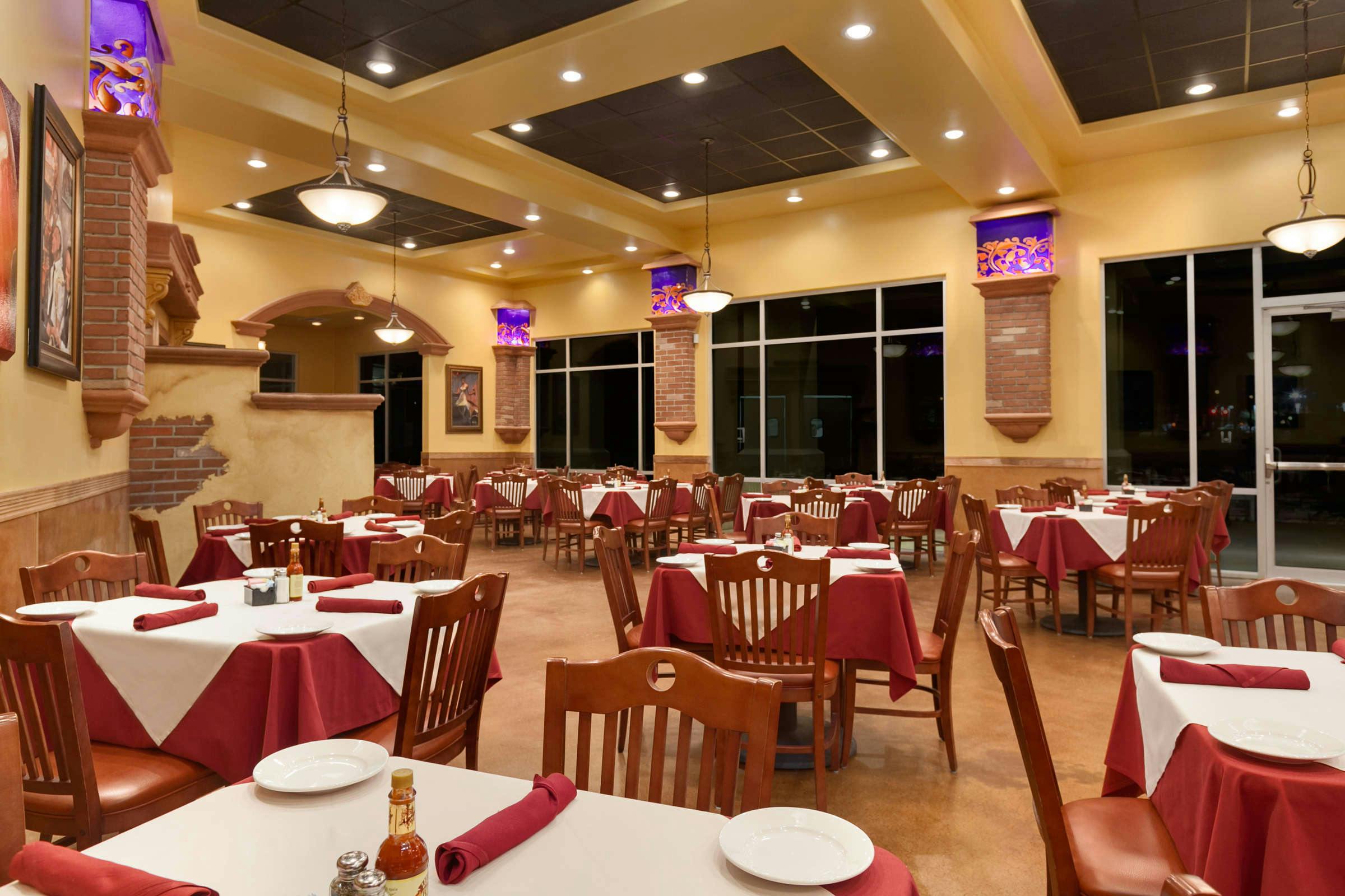 Wyndham Garden San Antonio Riverwalk Museum Reach San Antonio