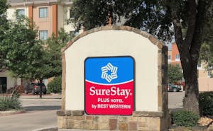 Sure Stay Plus Hotel By Best Western San Antonio Sea World