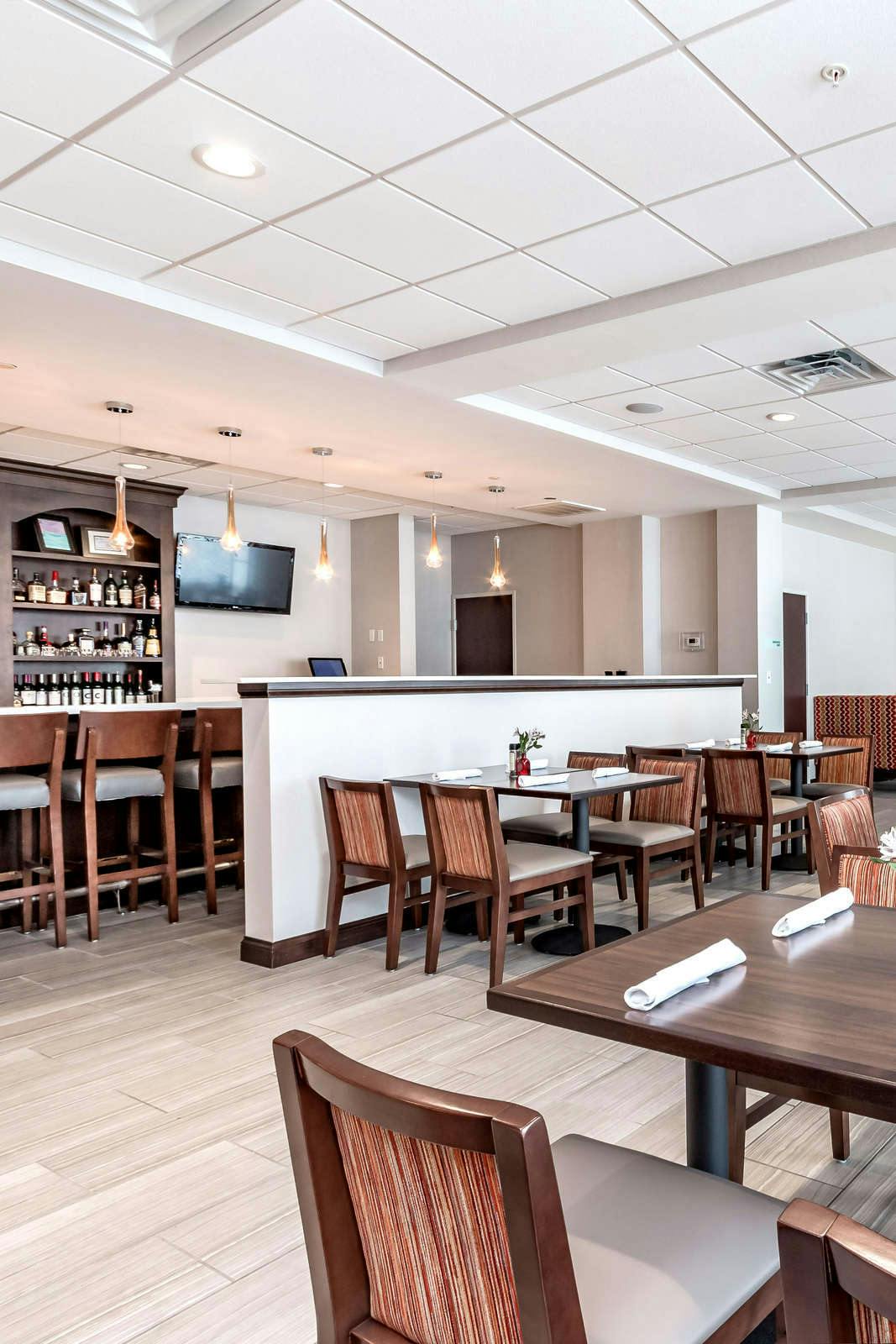 Hotel Holiday Inn Mishawaka Conference Center photo 1