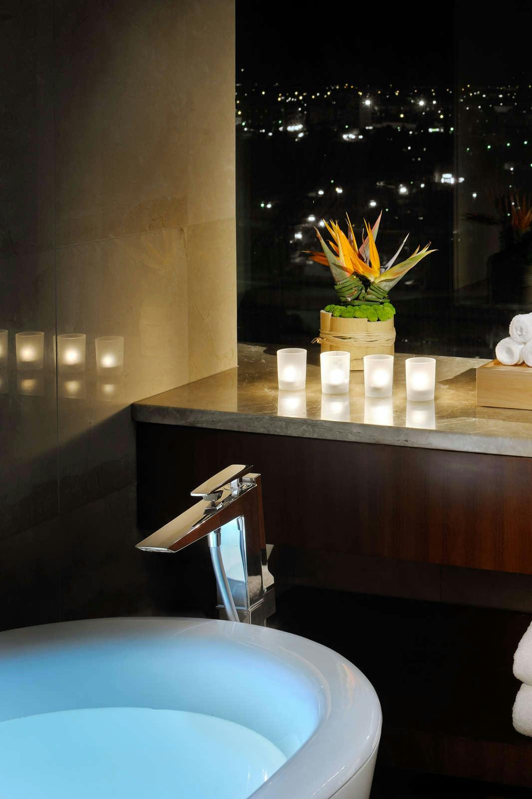 Hotel Voco Dubai - One Bedroom Suite photo 3