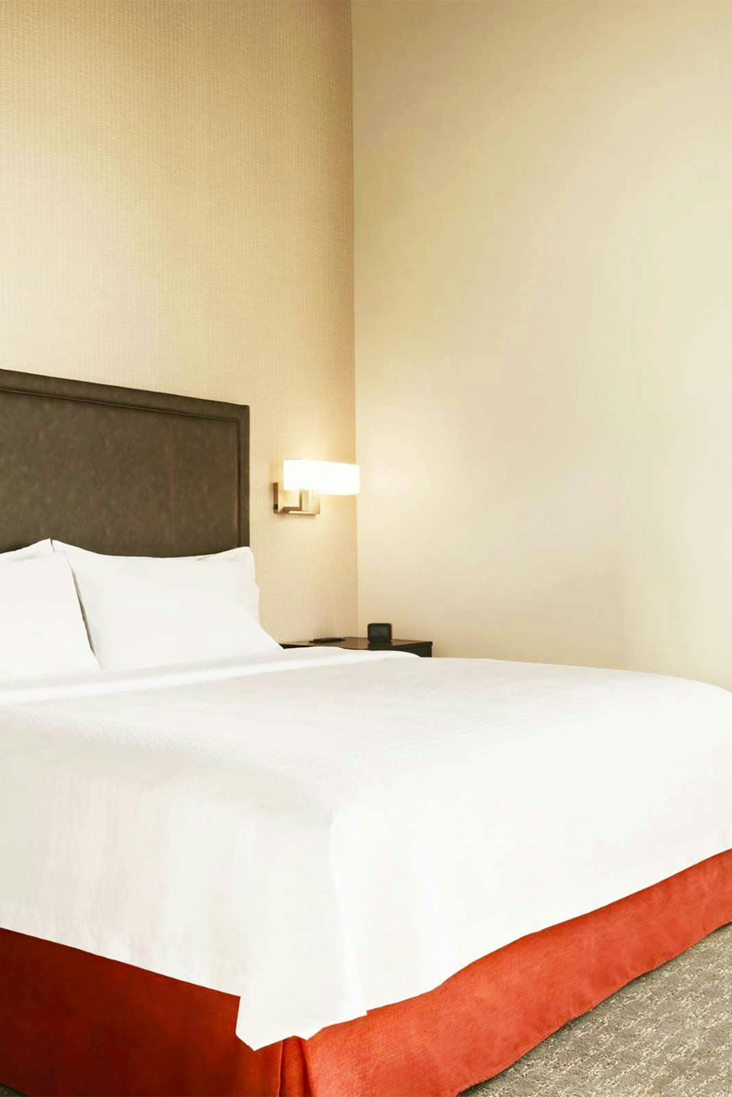 Hotel Homewood Suites By Hilton Milwaukee Downtown photo 2