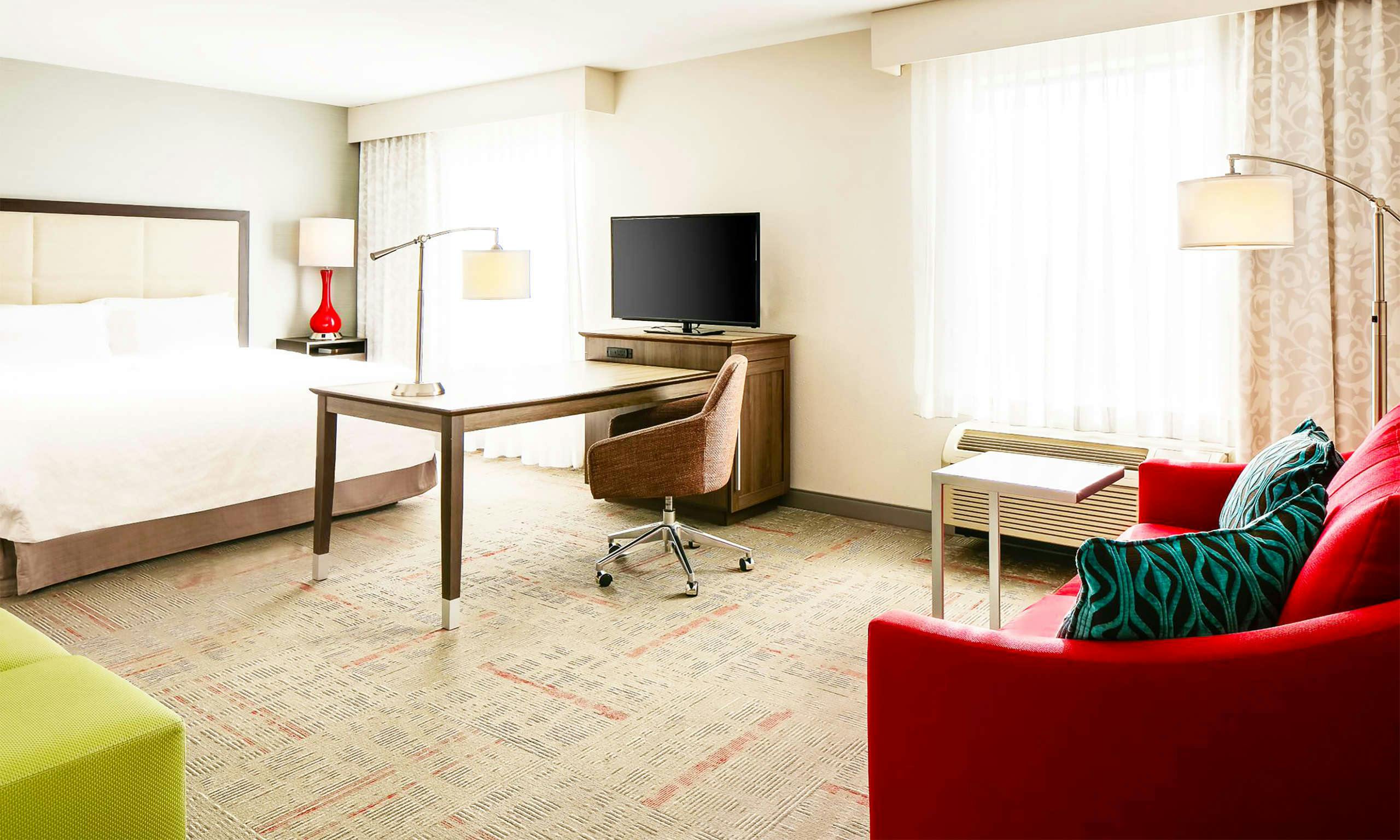 Hampton Inn & Suites Kenosha