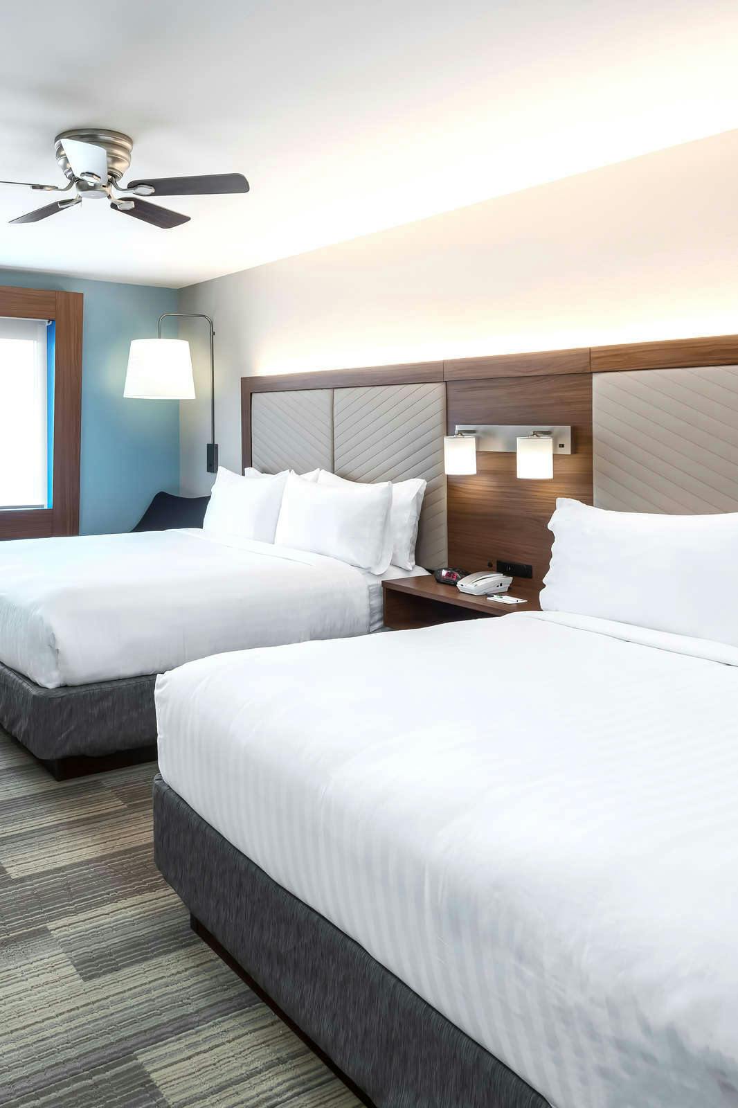 Hotel Holiday Inn Express & Suites West Plains Southwest photo 4