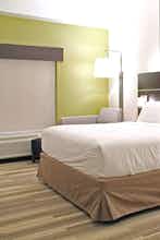 Hotel Holiday Inn Express & Suites St. Louis South - I-55 photo 4