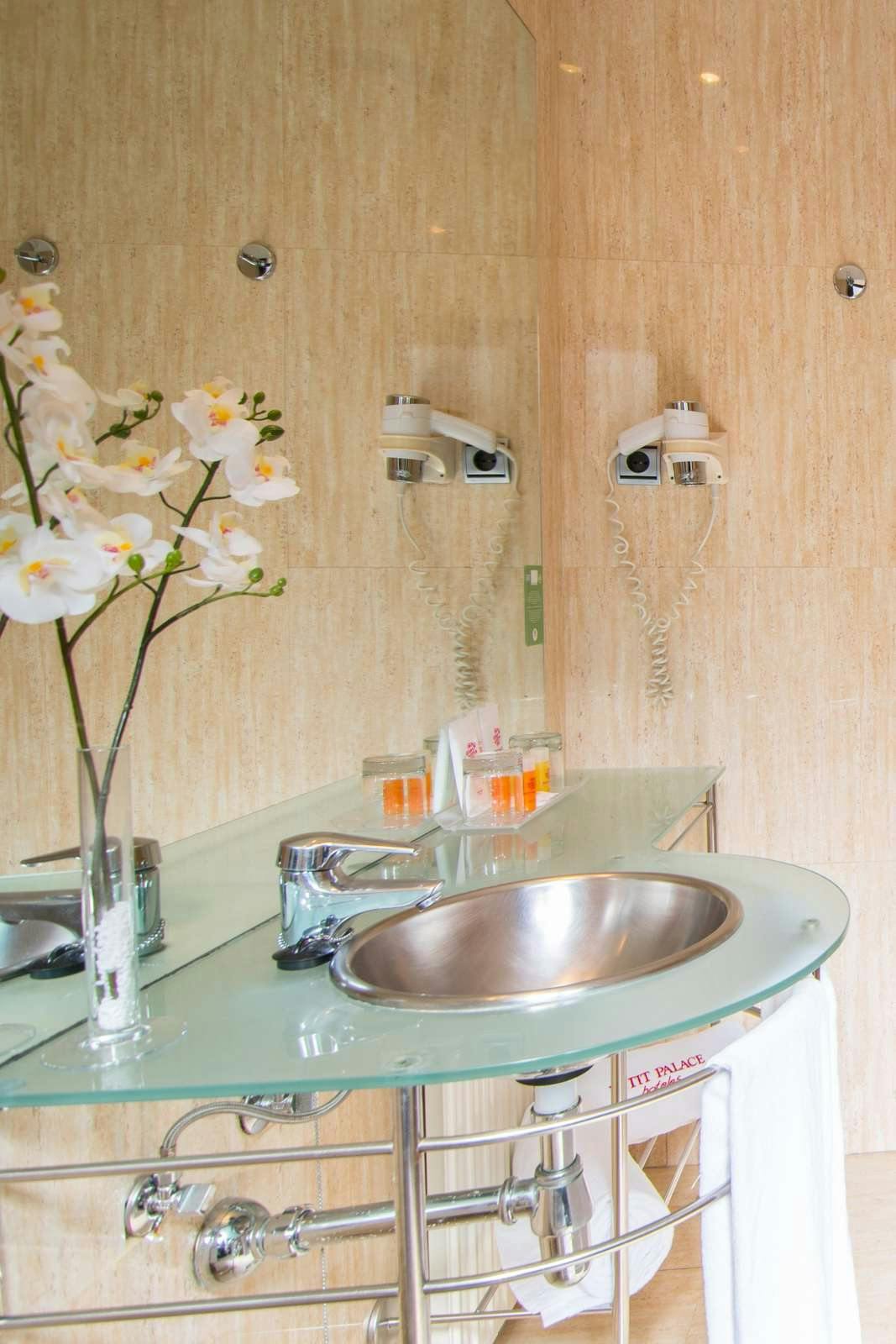 Hotel Petit Palace Preciados photo 3