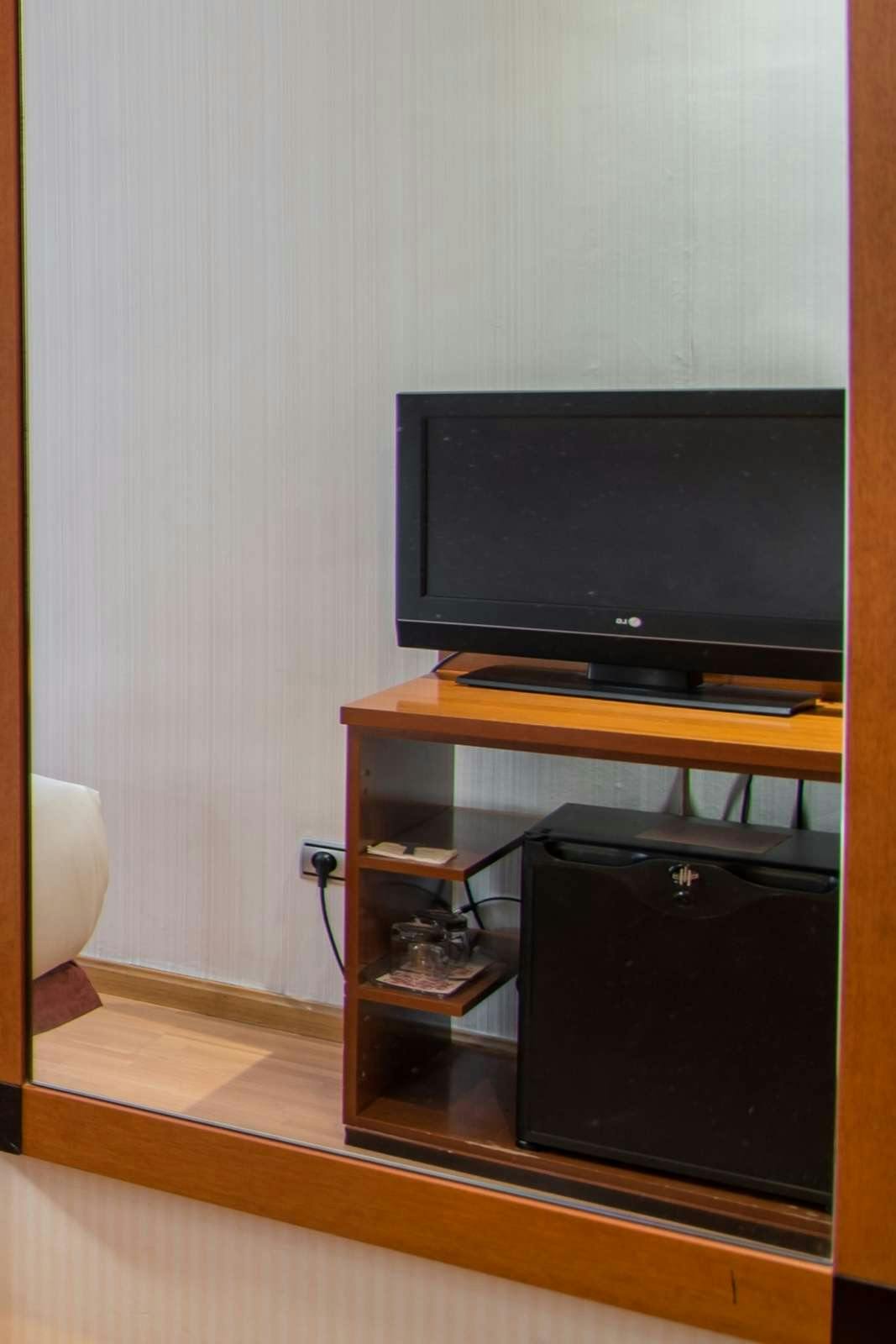 Hotel Petit Palace Preciados photo 2