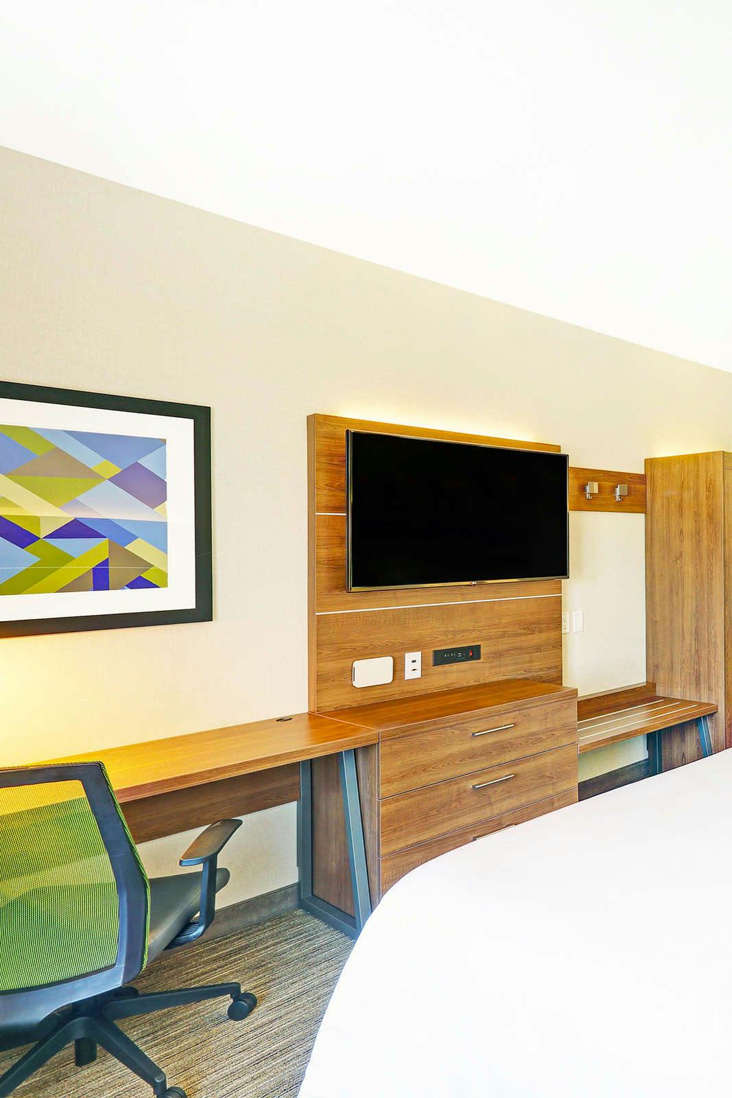 Hotel Holiday Inn Express Hotel & Suites Woodstock South photo 5