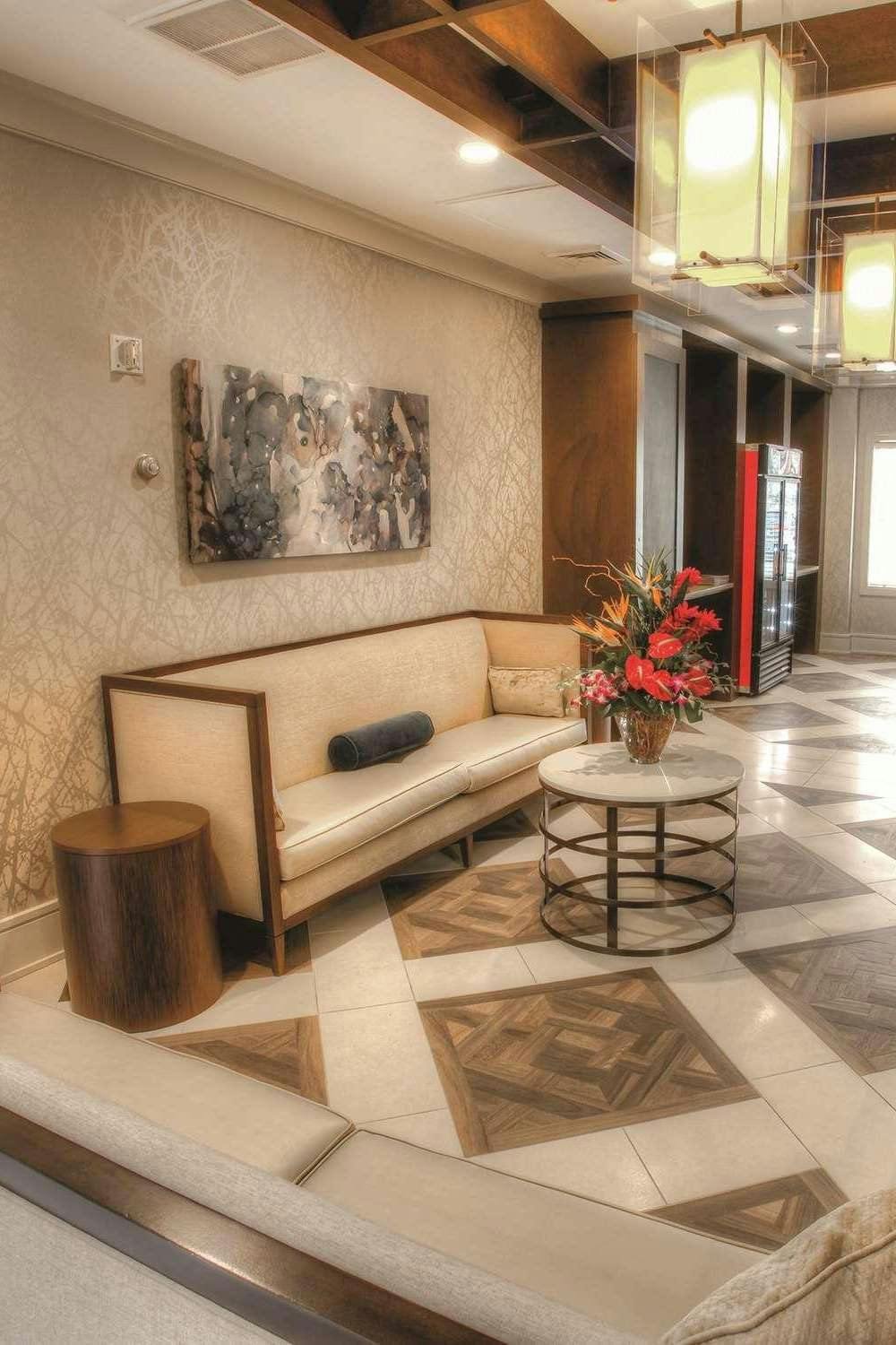 Hotel Doubletree Suites by Hilton at The Battery Atlanta photo 3