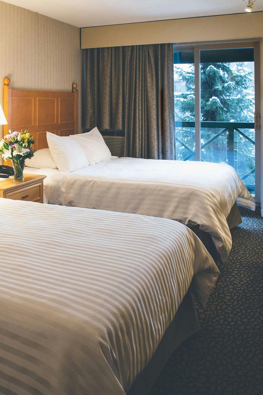 Hotel Pinnacle Hotel Whistler photo 4