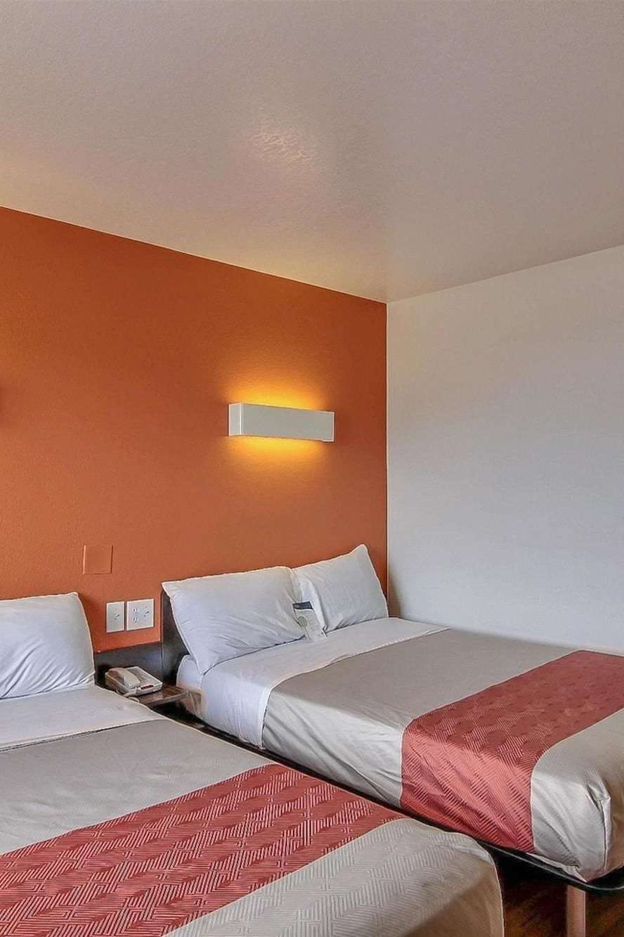 Hotel Motel 6 Buellton, CA - Solvang Area photo 1