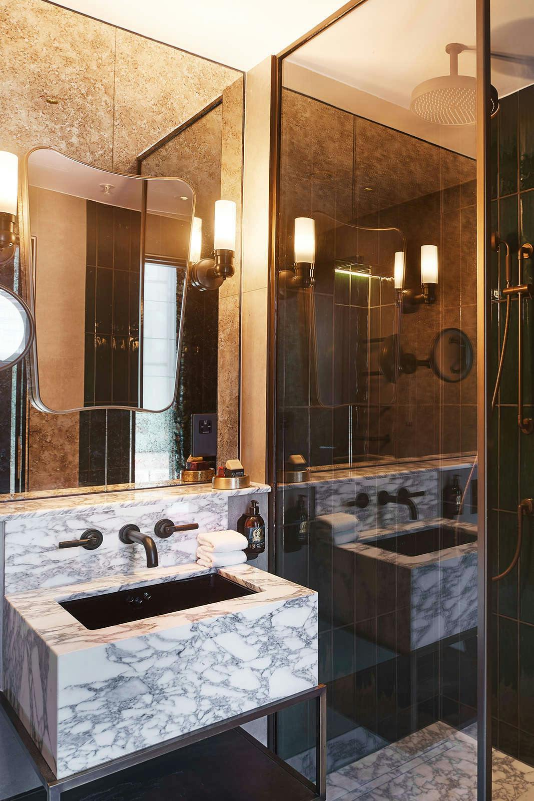 Hotel Chateau Denmark London photo 4