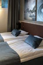 Hotel Pilot Airport Hotel photo 1