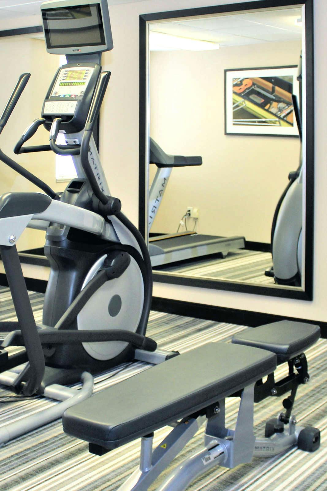 Hotel Candlewood Suites East Syracuse photo 4