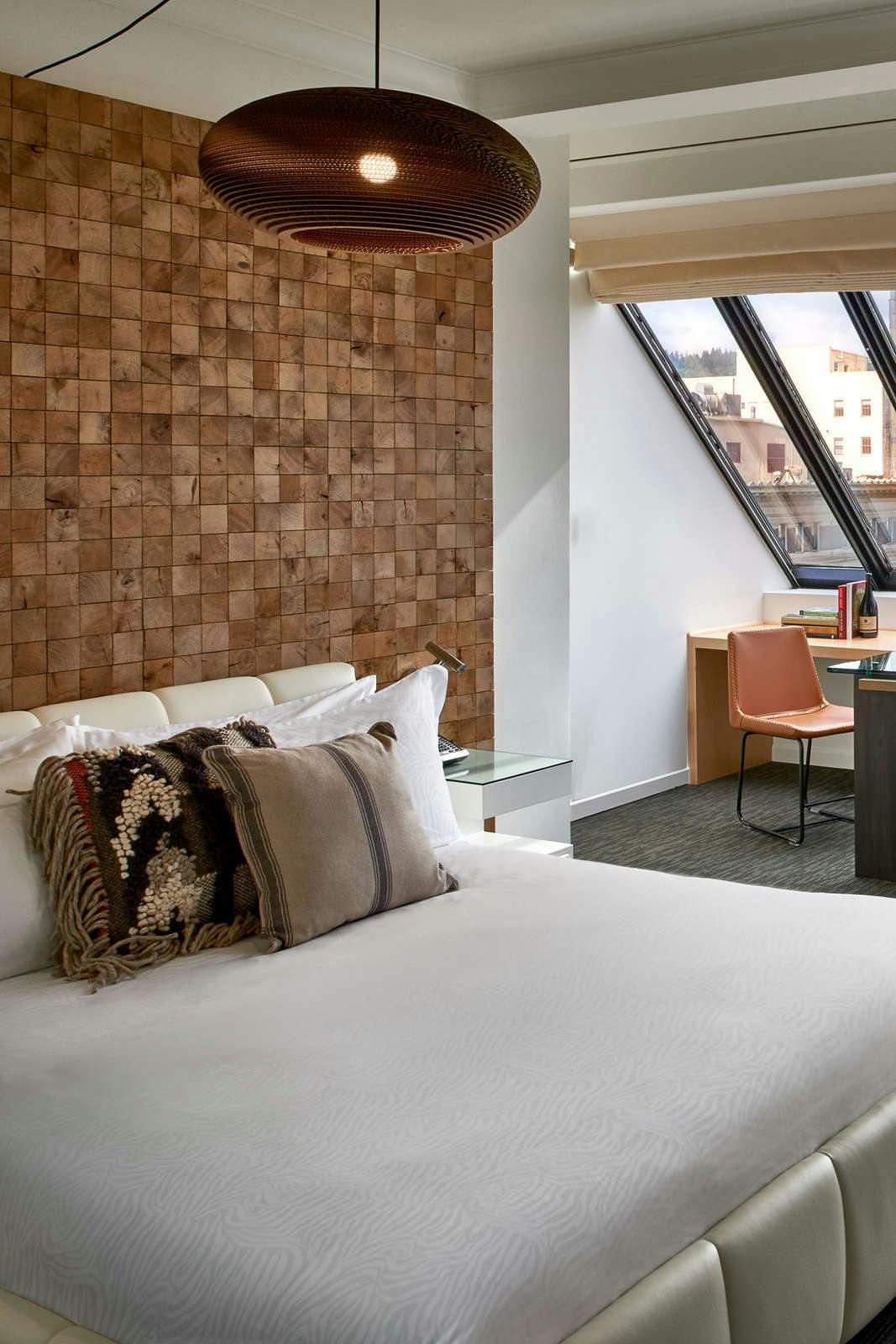 Hotel Kimpton Hotel Vintage Portland photo 2