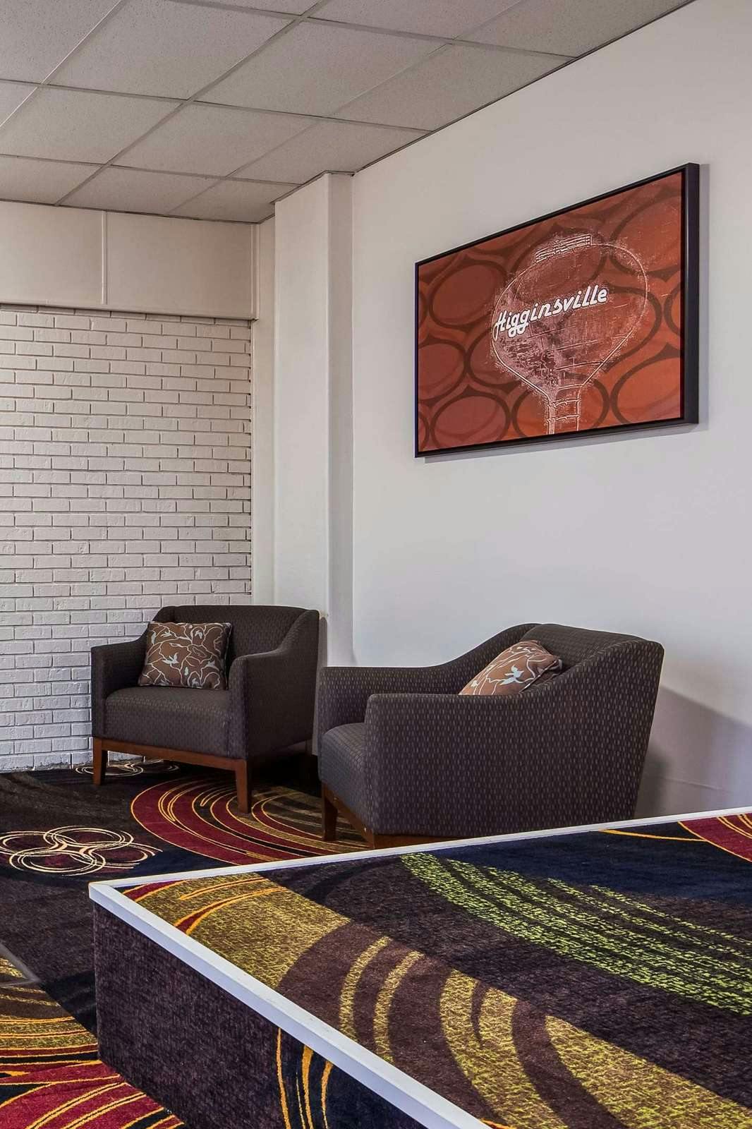 Hotel Sure Stay Hotel By Best Western Higginsville photo 3