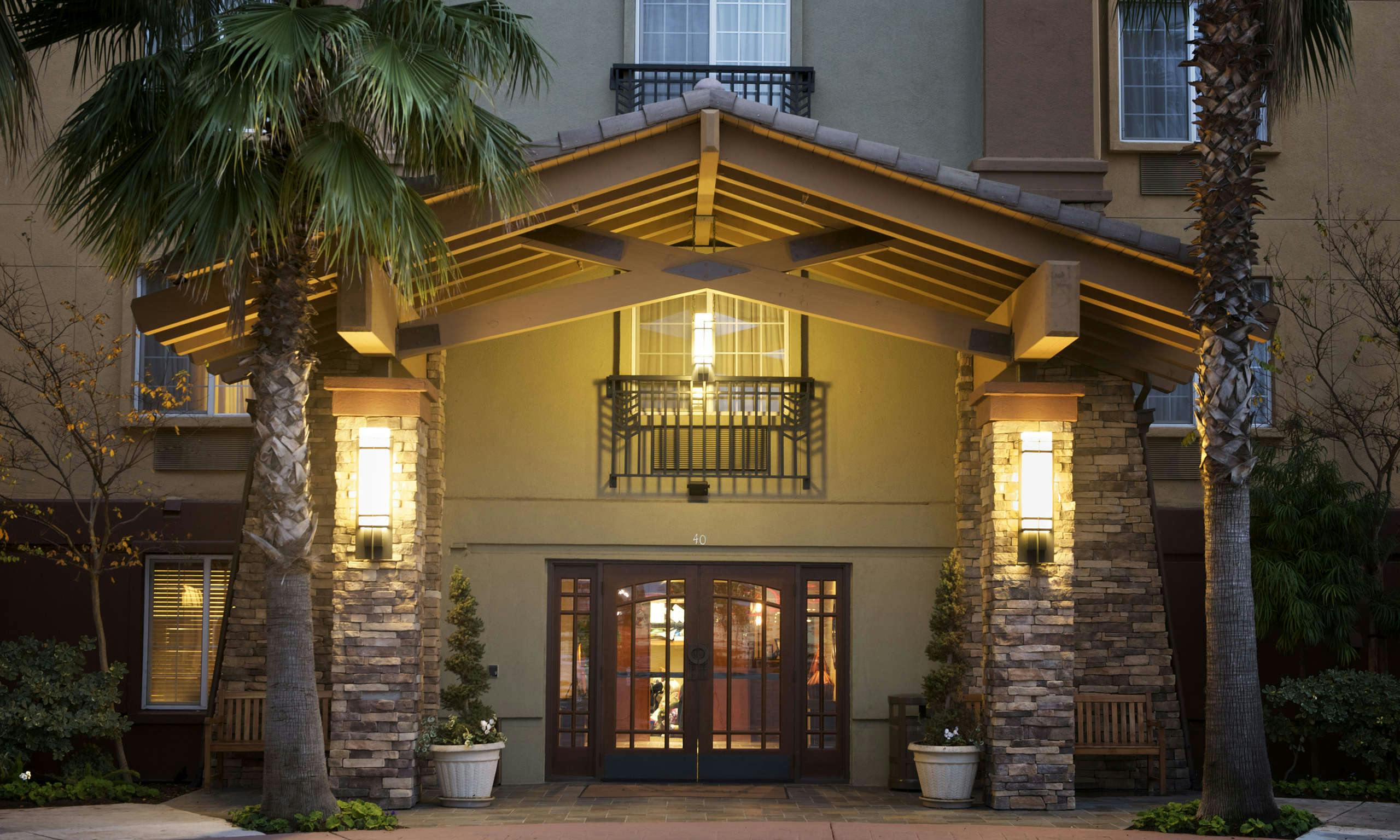 Larkspur Landing Bellevue - An All-Suite Hotel