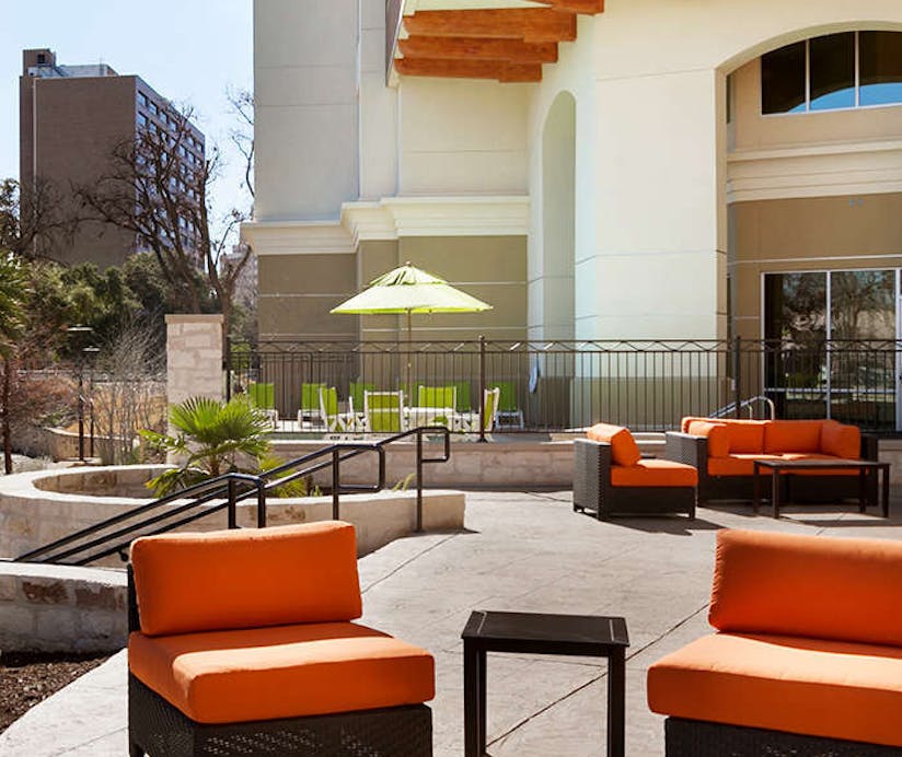 Wyndham Garden San Antonio Riverwalk Museum Reach San Antonio