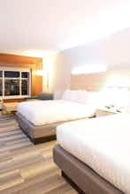 Hotel Holiday Inn Express & Suites Toledo South - Perrysburg photo 4