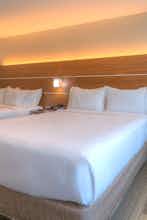 Hotel Holiday Inn Express & Suites Tulsa Midtown photo 3