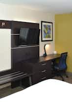 Hotel Holiday Inn Express & Suites Waterville - North photo 2