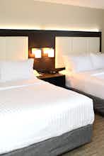 Hotel Holiday Inn Express & Suites Waterville - North photo 3