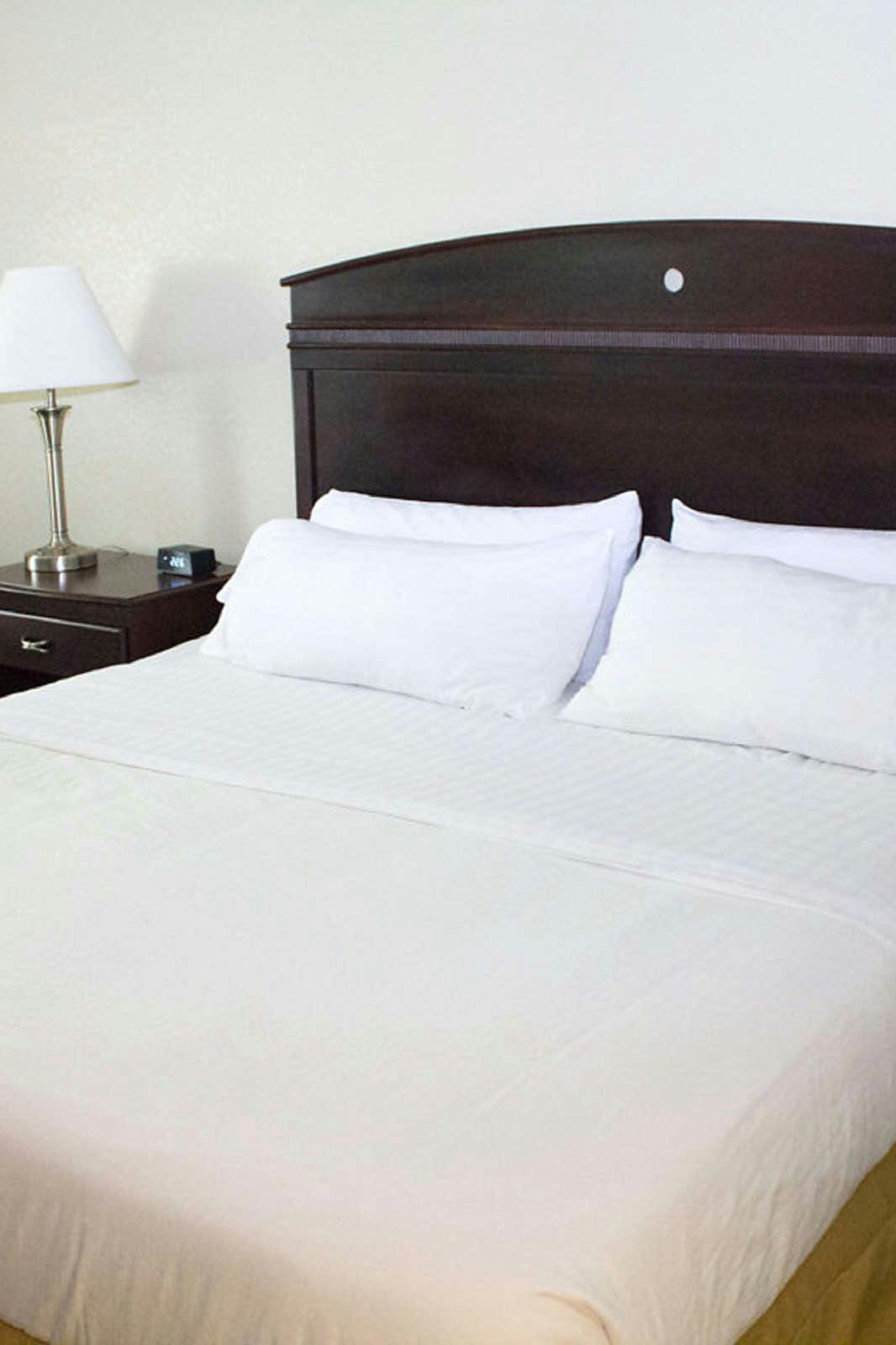 Hotel Holiday Inn Express West Jefferson photo 3