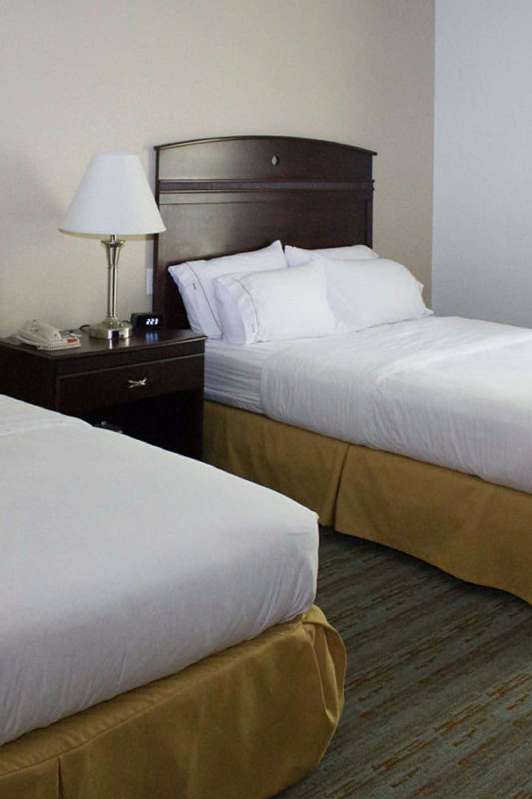 Hotel Holiday Inn Express West Jefferson photo 4