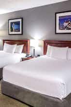 Hotel Hotel Faubourg Montreal photo 1