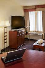 Hotel Larkspur Landing Milpitas - An All-Suite Hotel photo 5