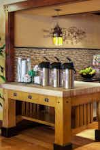 Hotel Larkspur Landing Roseville - An All-Suite Hotel photo 2