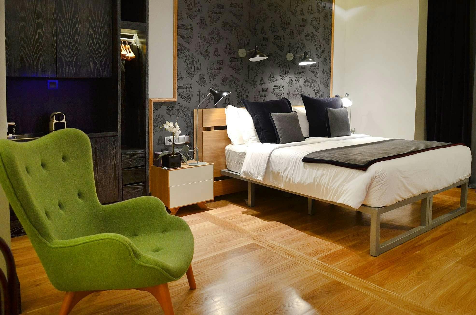 Hotel Brown's Central (Breakfast Included) photo 1