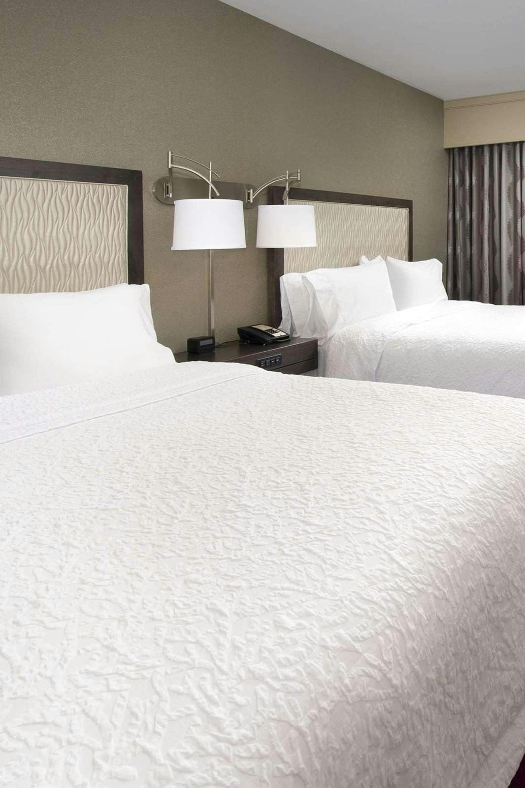 Hotel Hampton Inn by Hilton Hattiesburg photo 1