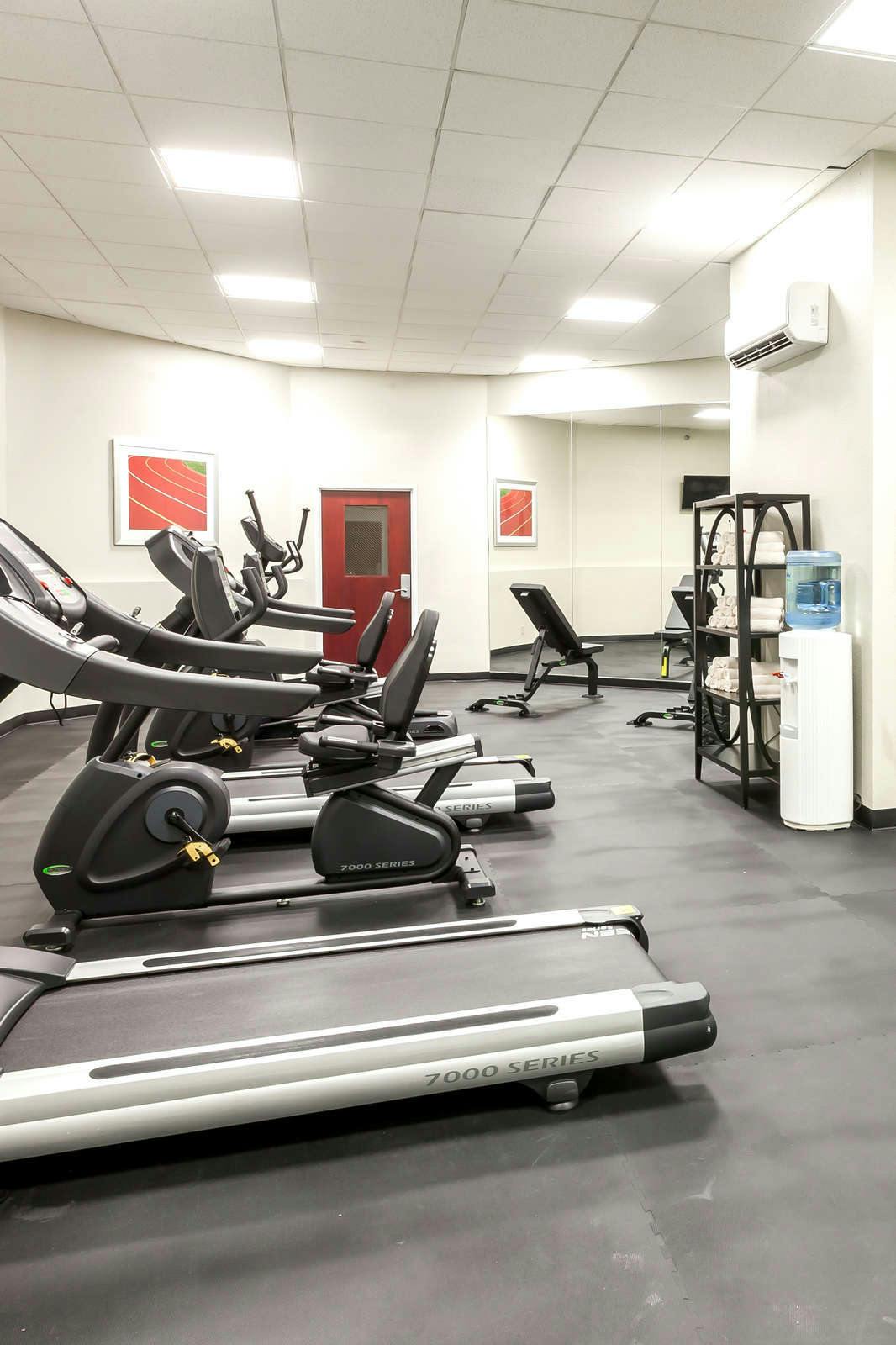 Holiday Inn Suites Oklahoma City North Oklahoma City