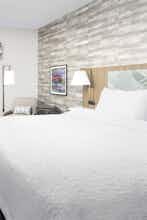 Hotel Hampton Inn Boston Logan Airport Chelsea photo 1