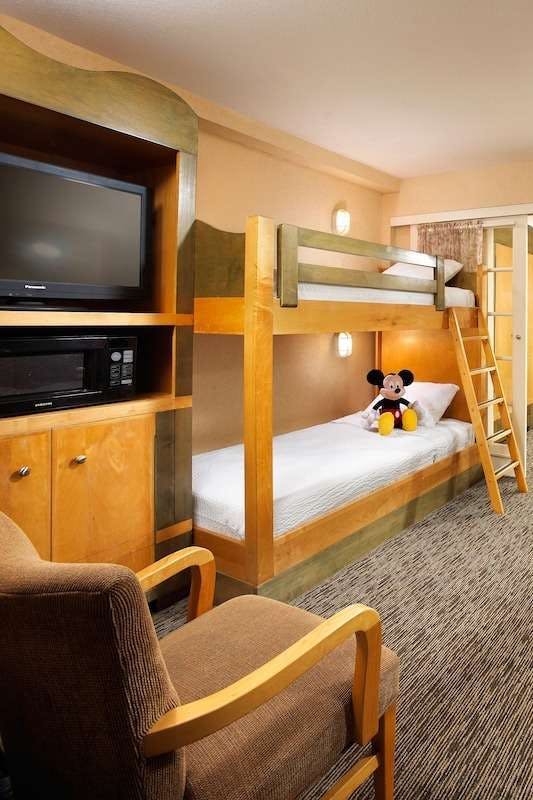 Hotel Anaheim Portofino Inn and Suites photo 2