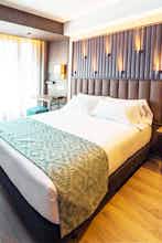 Hotel Catalonia Gran Vía Bilbao photo 1