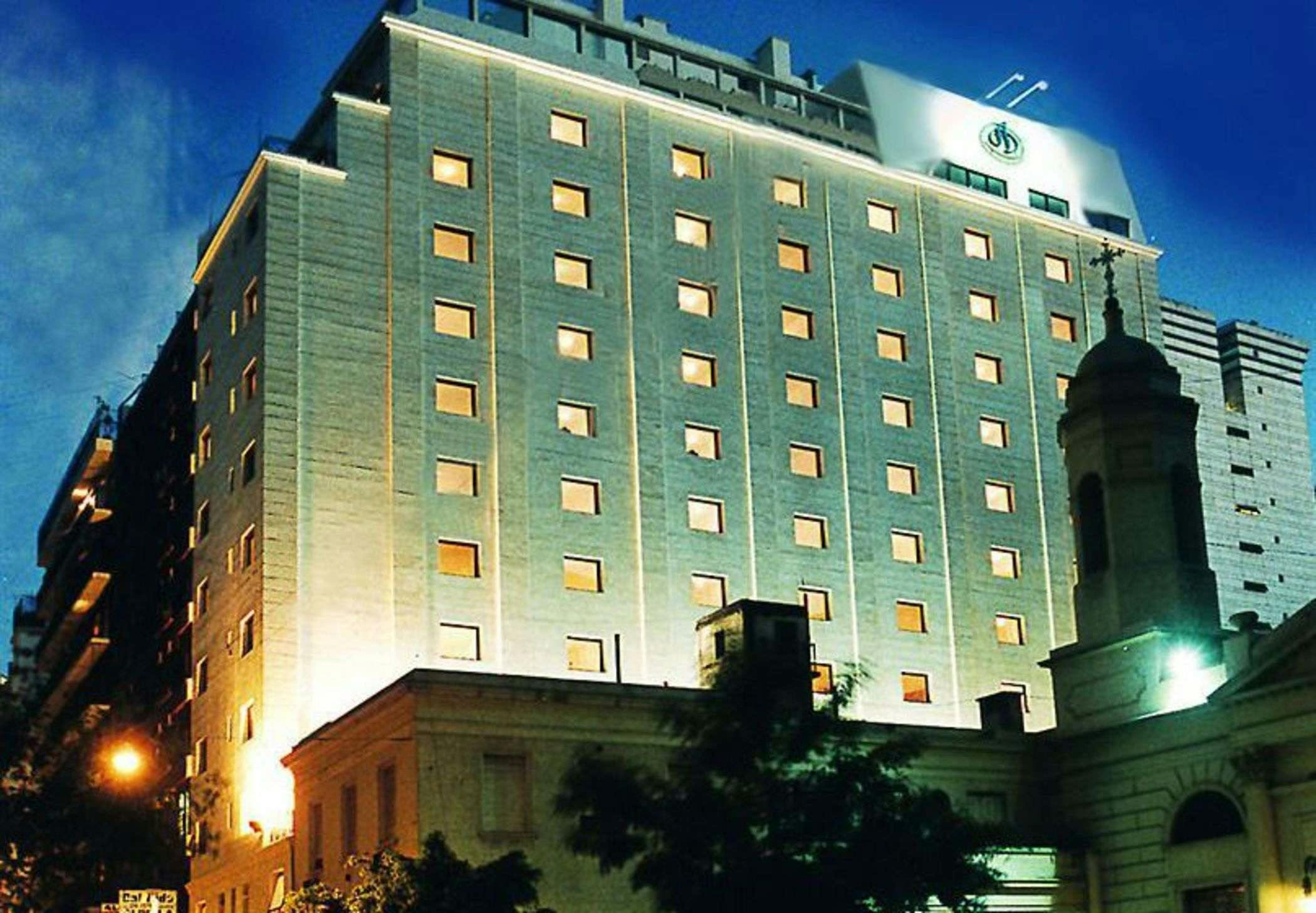 Argenta Tower Hotel & Suites