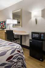 Hotel Red Roof Inn Rockford East – Casino District photo 5