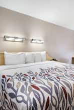 Hotel Red Roof Inn Rockford East – Casino District photo 1